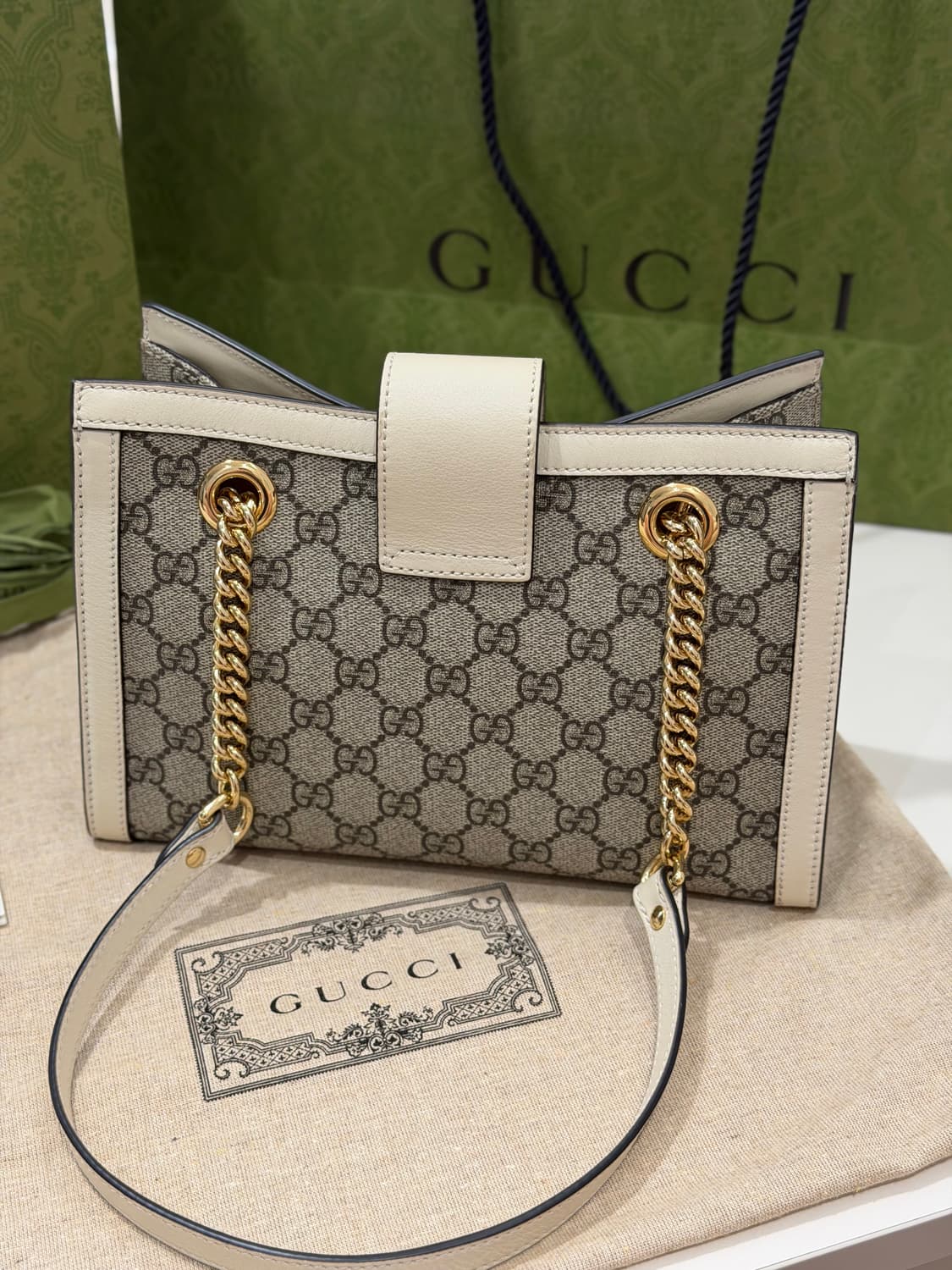 구찌 패들락 화이트 숄더백 스몰 상품이미지3