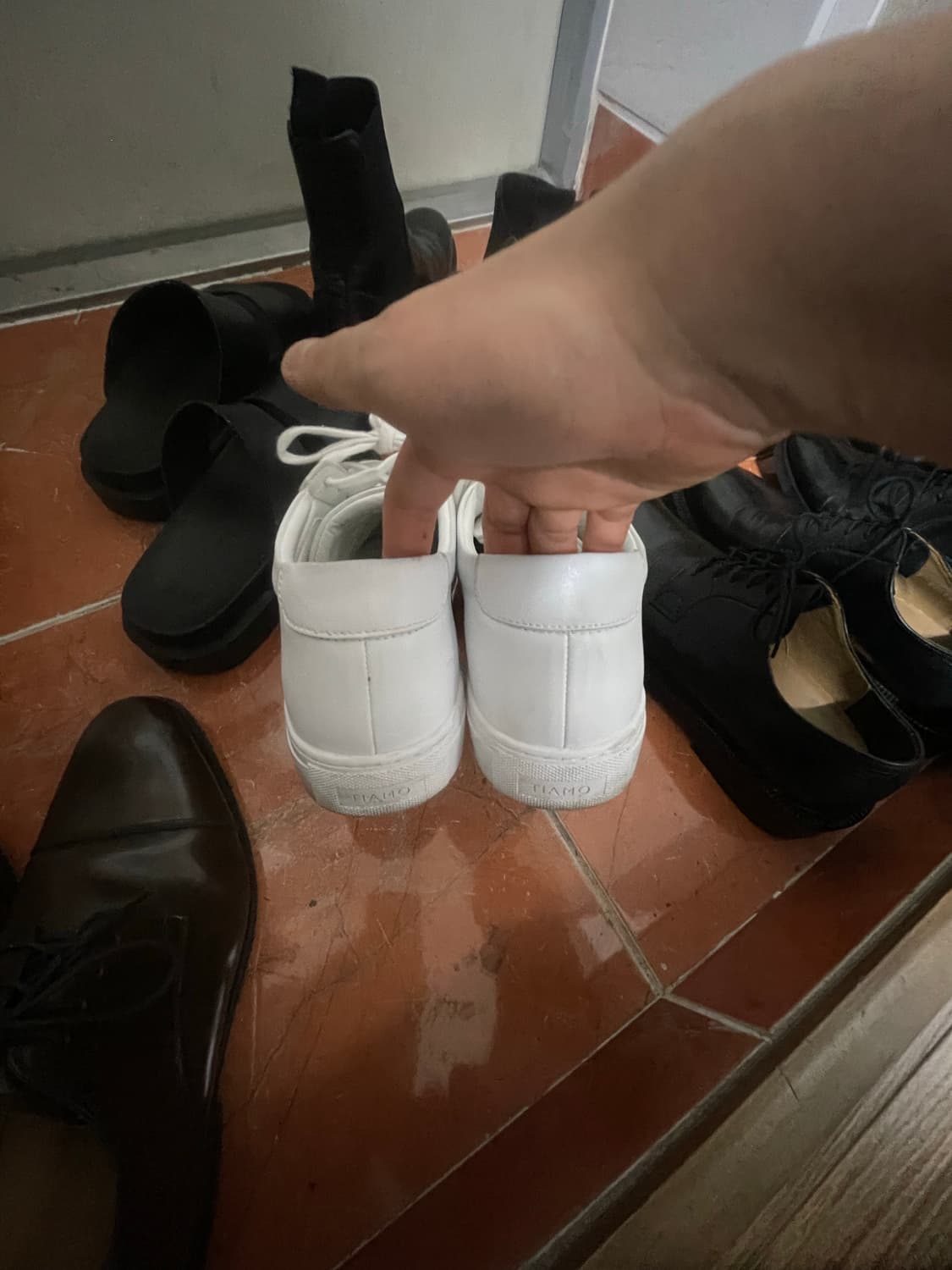 티아모 오리지널 올화이트 5.5cm 키높이 스니커즈 260MM 상품이미지3