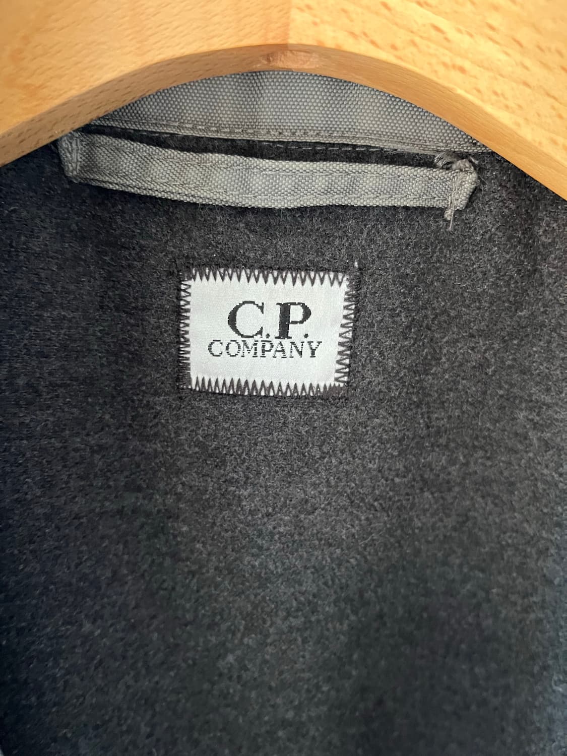 cp company 씨피 컴퍼니 나일론 자켓 100 사이즈 상품이미지2