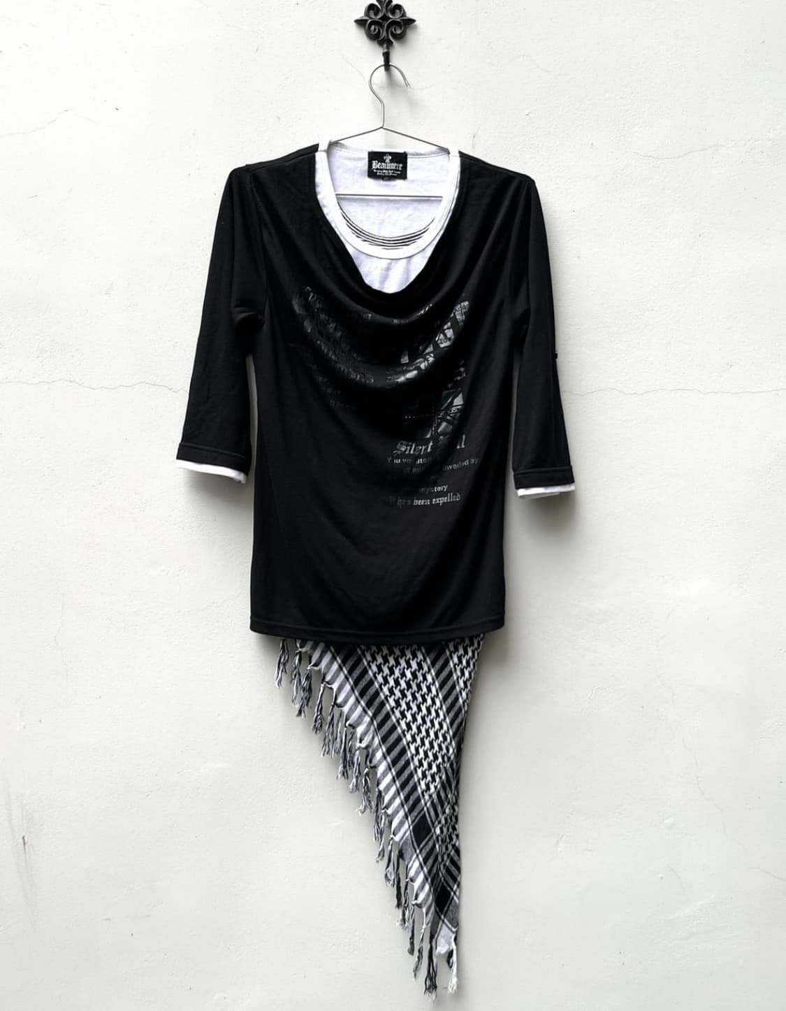 Beamere scarf layered drape top 상품이미지1