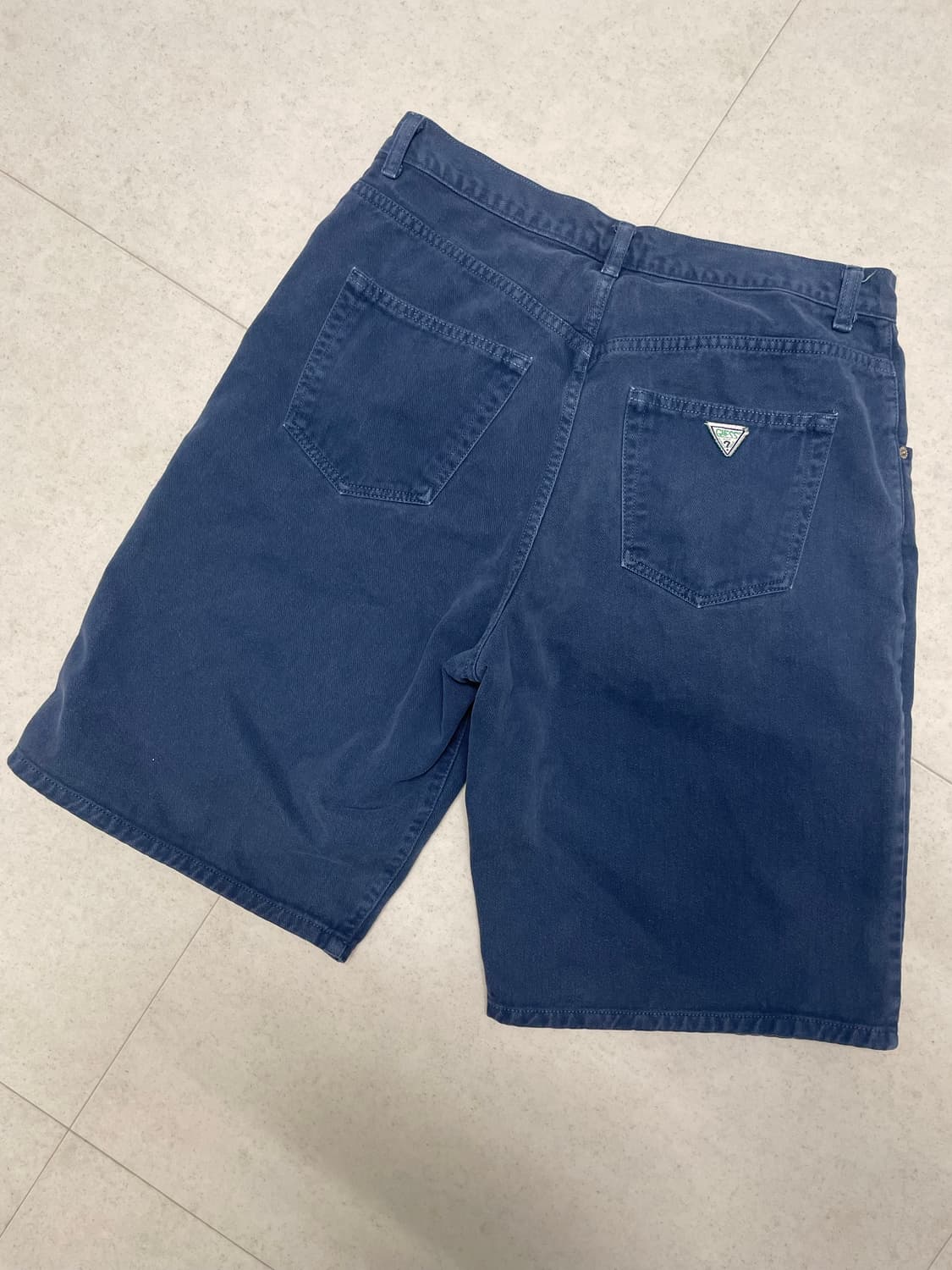 [31] 90s made in usa guess 다잉 데님 숏츠 상품이미지2