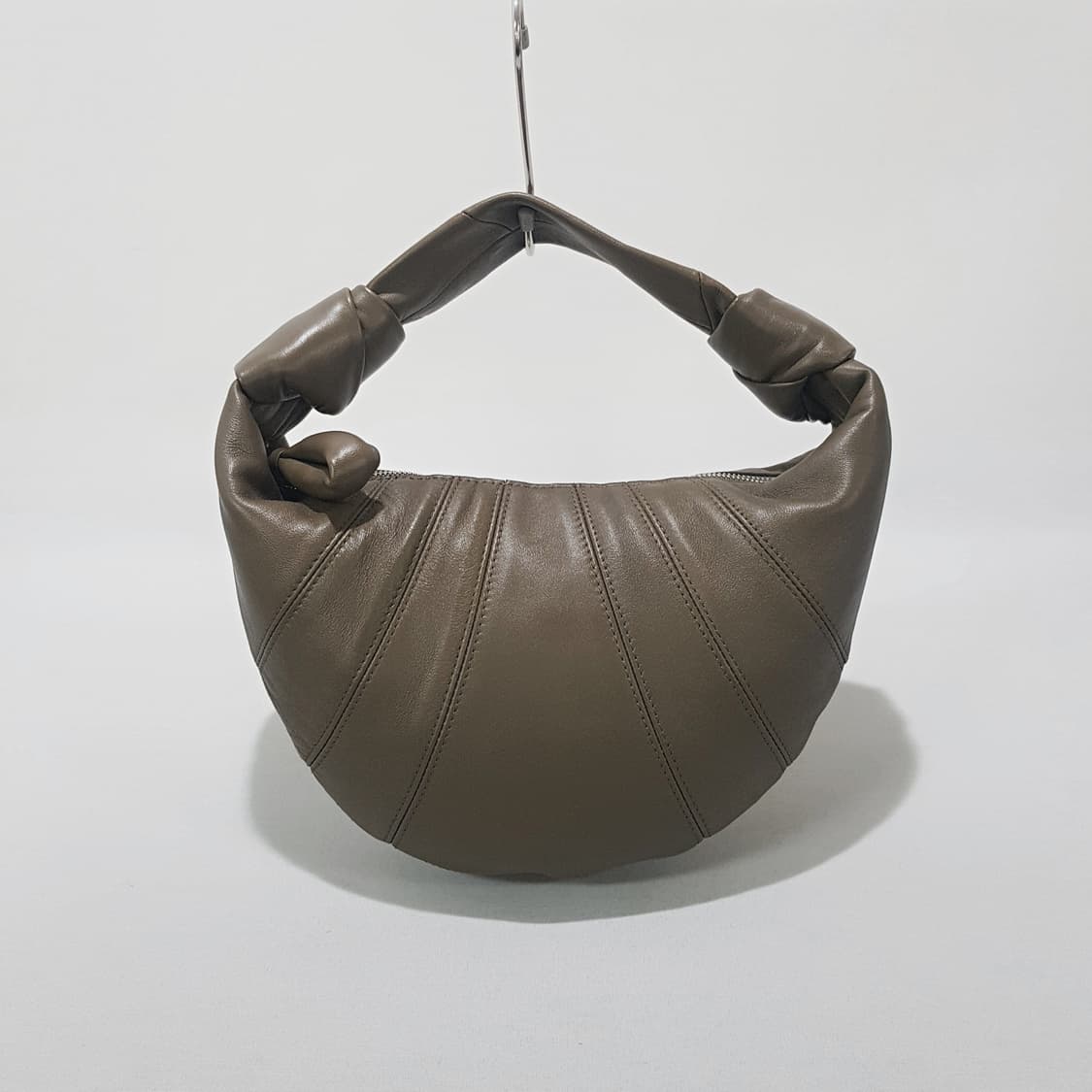 매장판 전시품! 르메르 포춘 크루아상 미니 상품이미지1