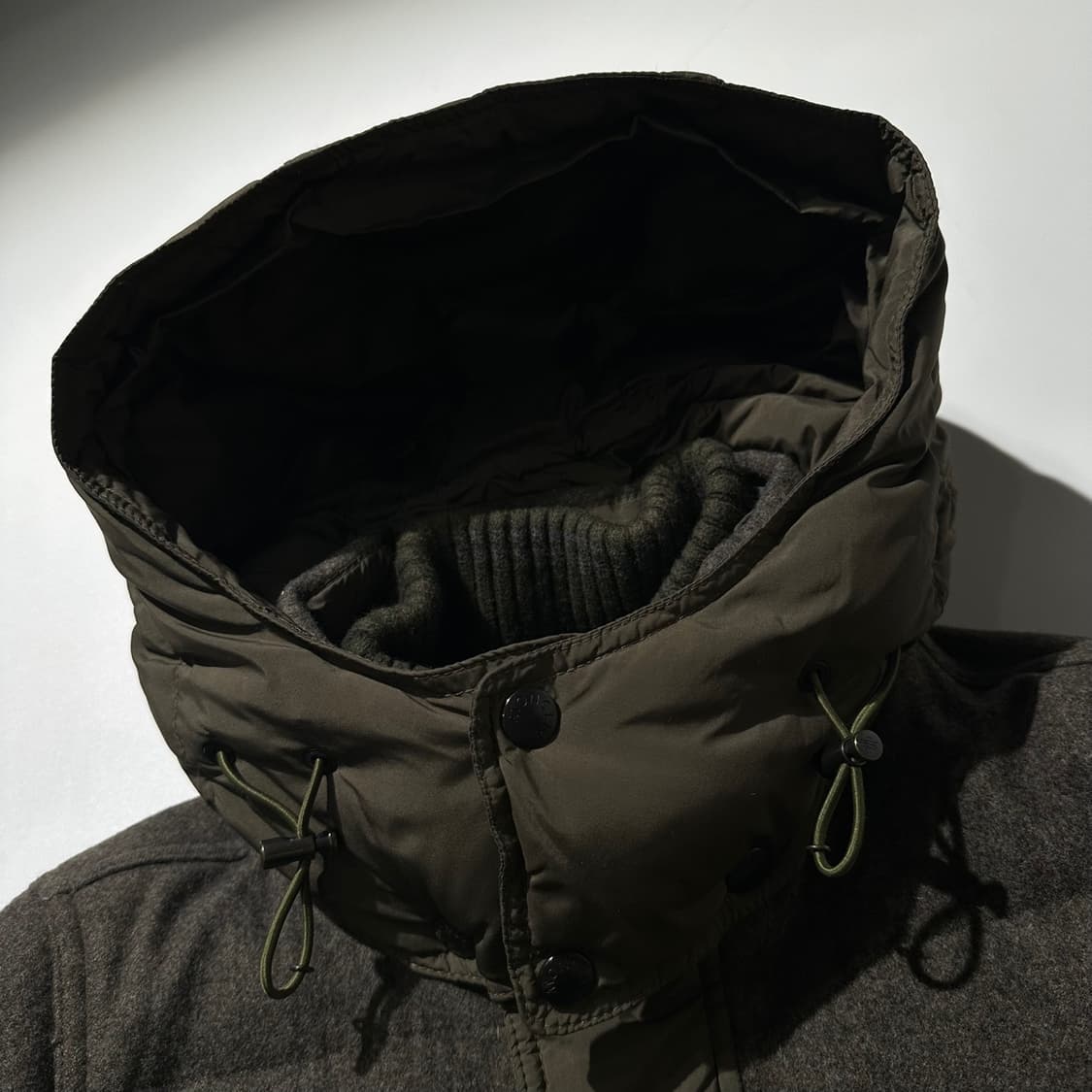 (매장판) 몽클레어 울 배색 EGIDE 구스다운 패딩 상품이미지7