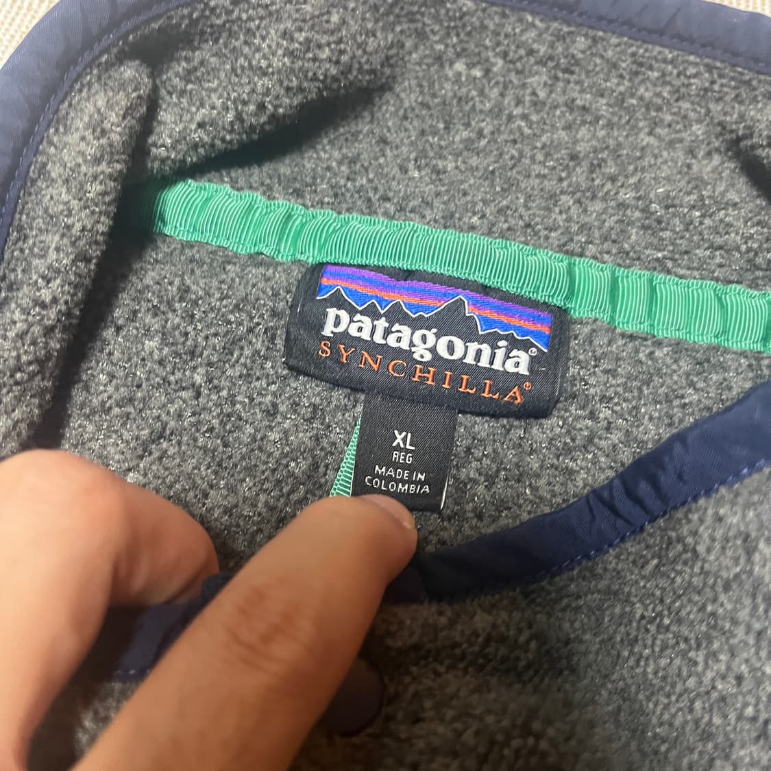 파타고니아 신칠라 스냅티 xl 니켈 그레이 상품이미지4