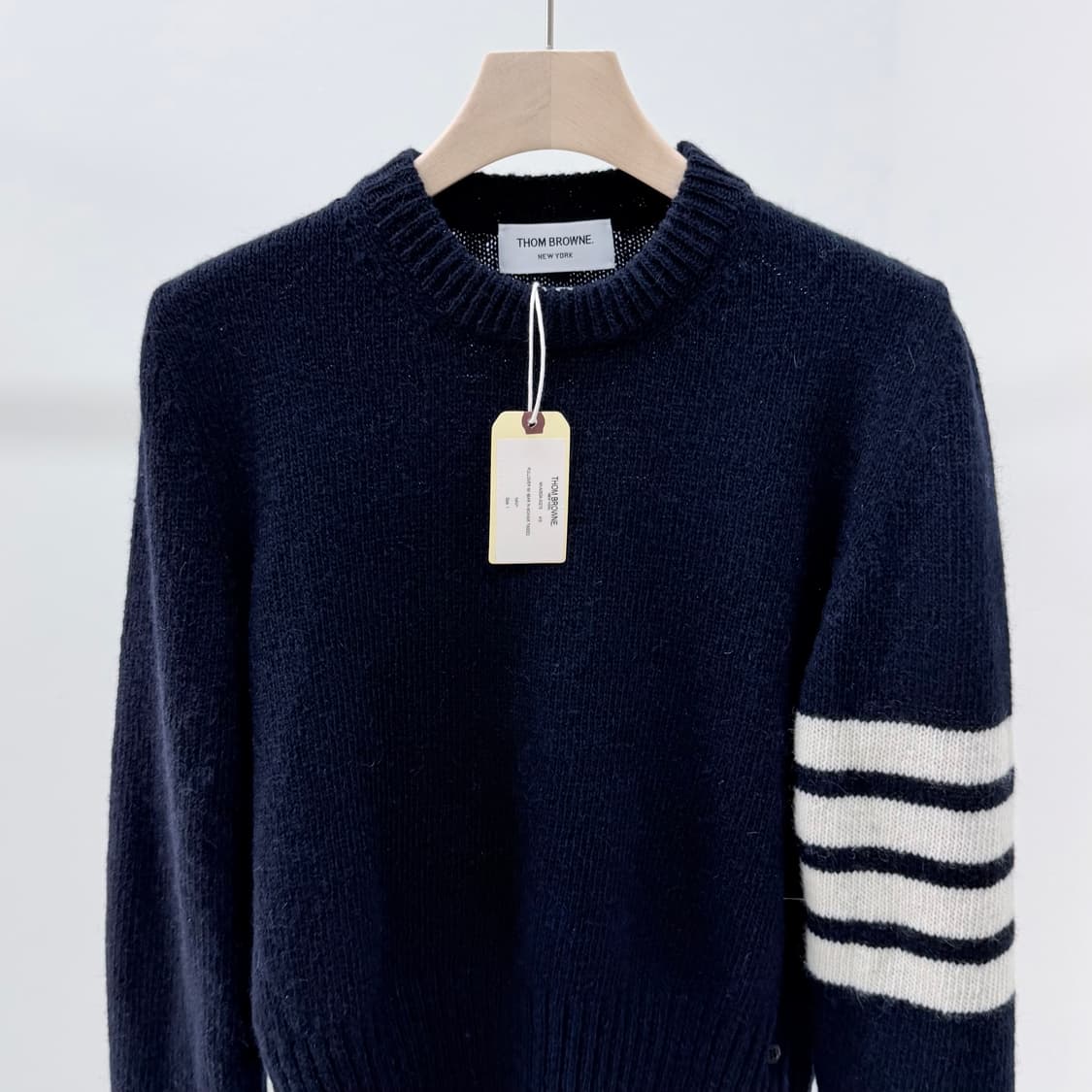[미사용/1] 톰브라운 사선완장 셰틀랜드 울 니트 네이비 상품이미지3