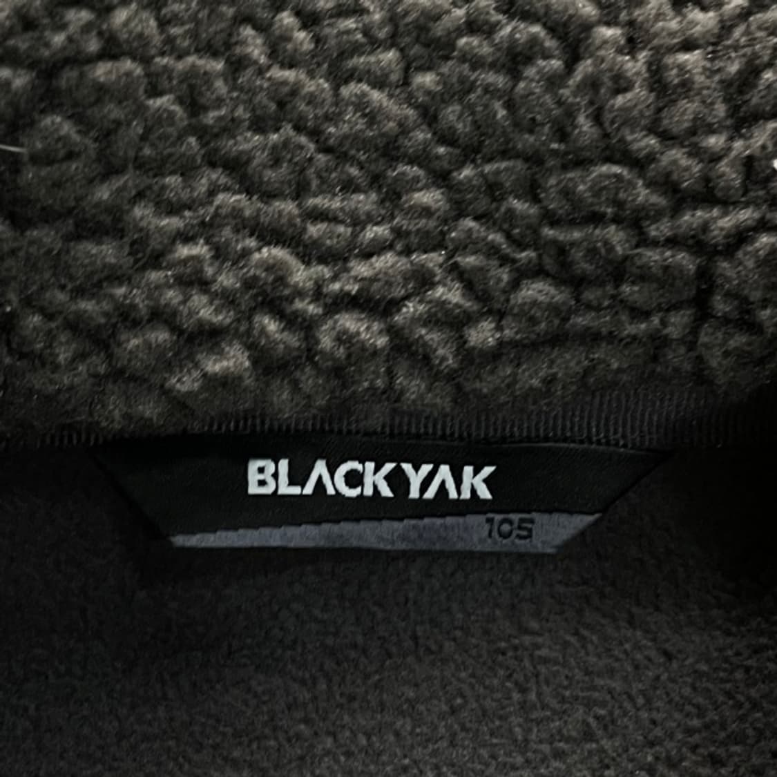 105 블랙야크 22년식 코듀라 뽀글이 후리스 상품이미지3