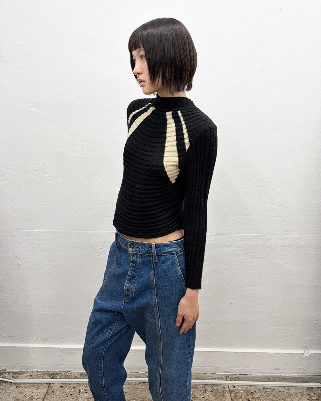 빈티지 커브드 립 니트 탑 상품이미지3