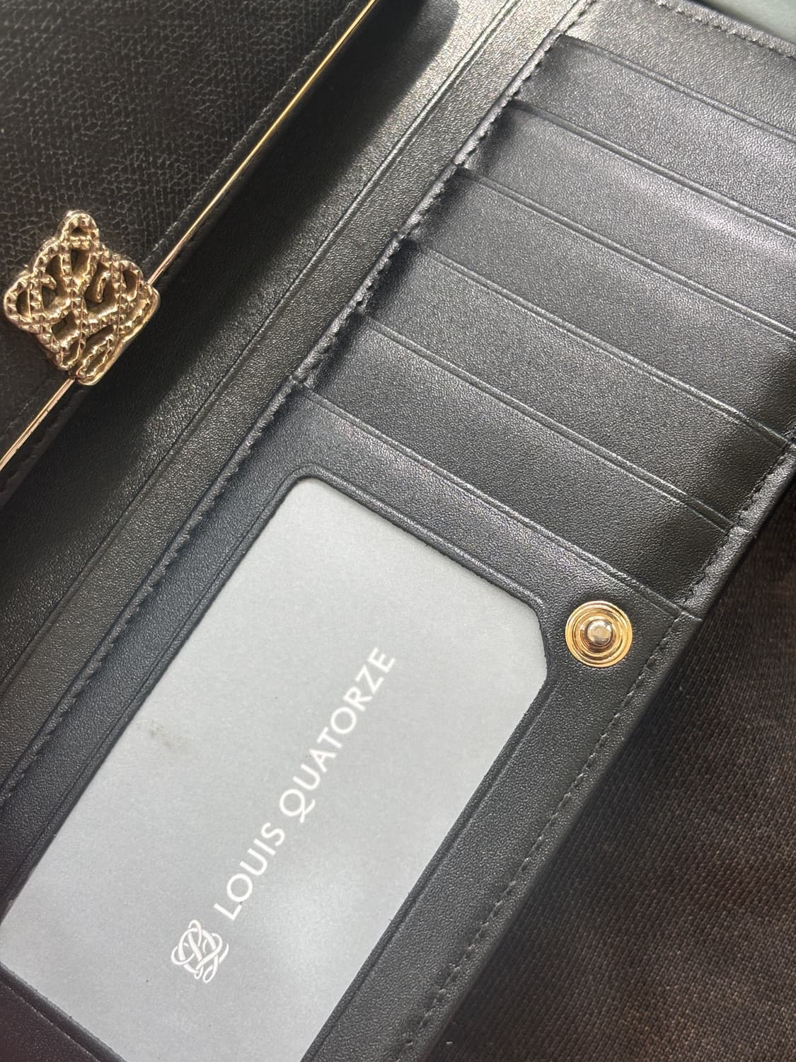 vintage louis quatorze leather wallet 상품이미지2