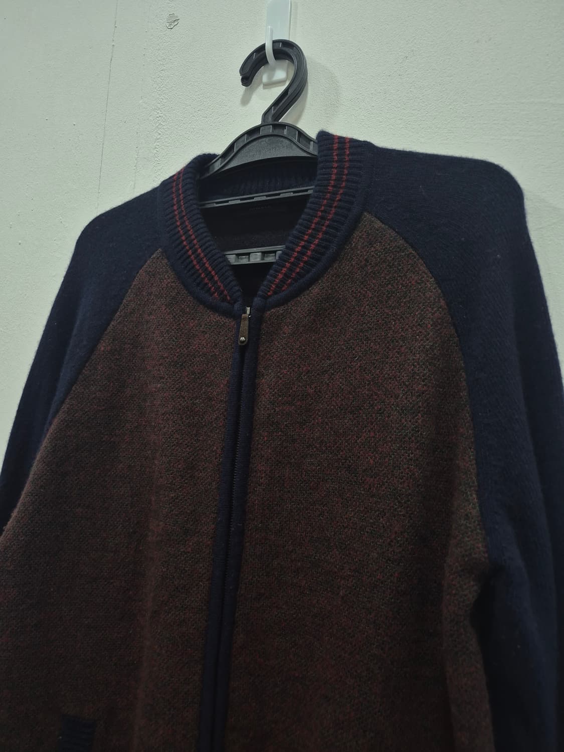 헤지스 모100% 니트집업 여성 100사이즈 상품이미지2