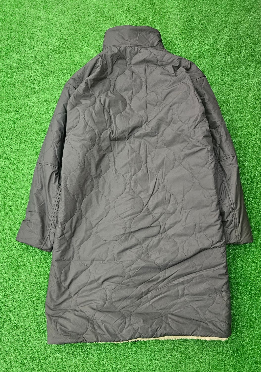 아디다스 퀼팅 리버시블 롱 점퍼 S 상품이미지2