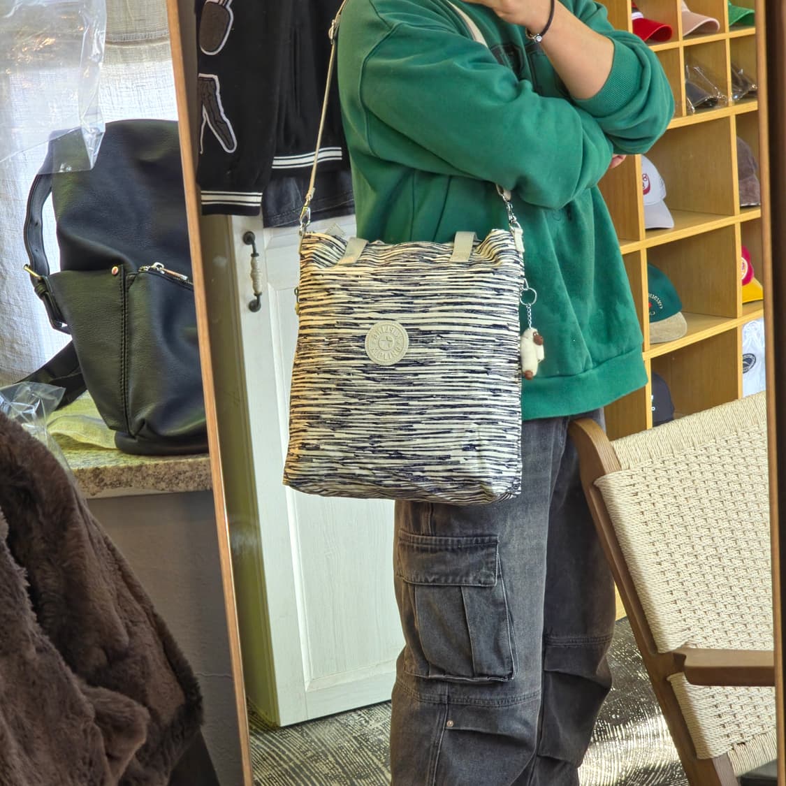 키플링 스트라이프 숄더 토트백 상품이미지2