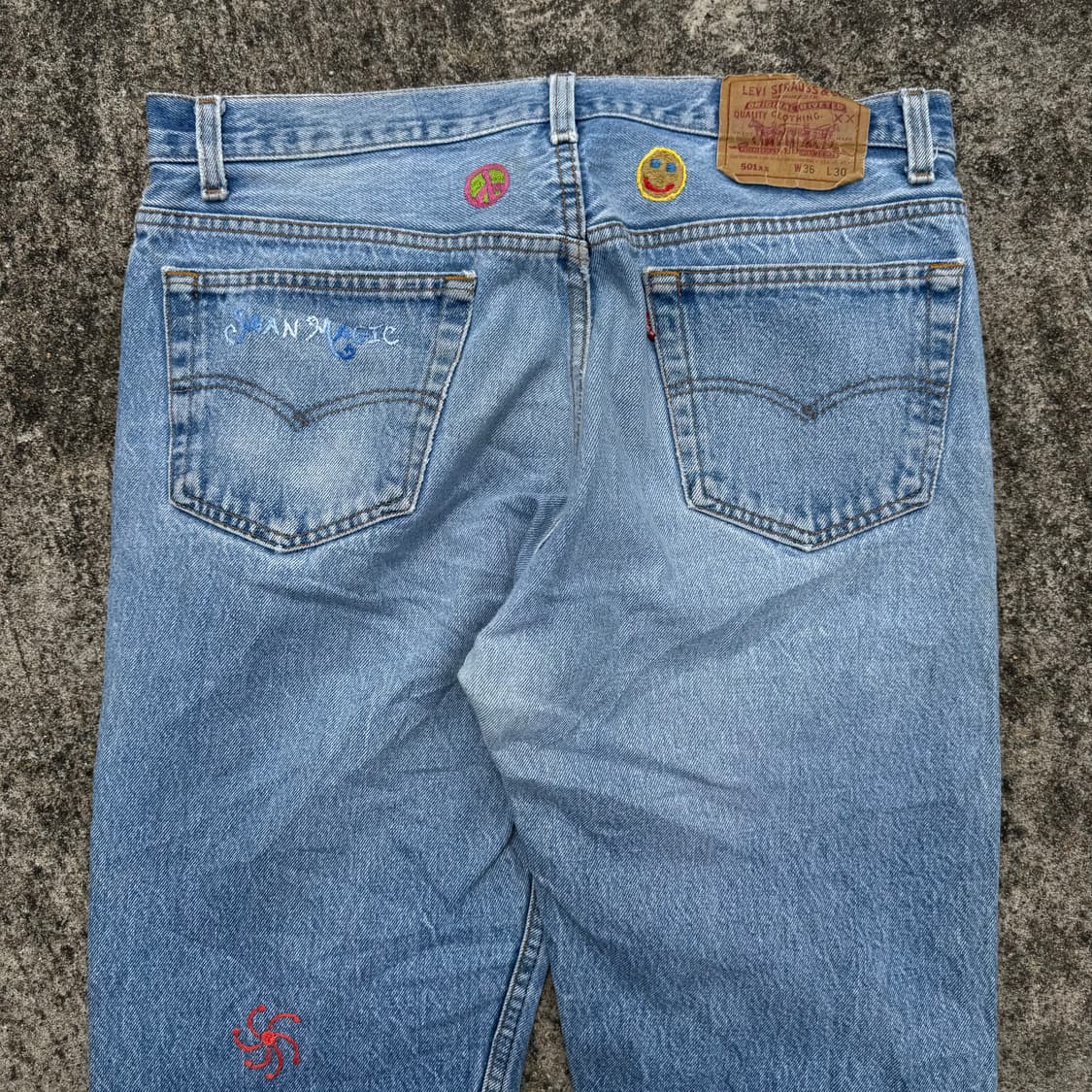 [34] 90s 리바이스 501 자수 커스텀 데님 팬츠 상품이미지5