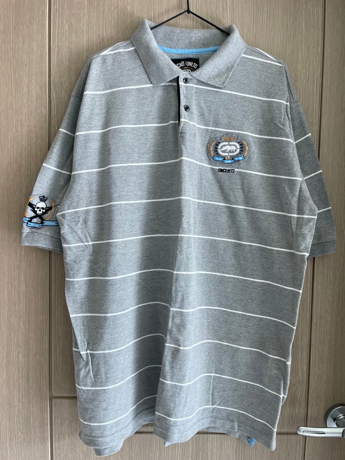 에코 언리미티드 백프린팅 펑크락 스트라이프 그레이 pk 상품이미지1