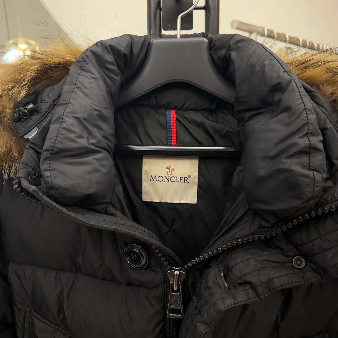 [1] 몽클레어 클루니 패딩 블랙 상품이미지4