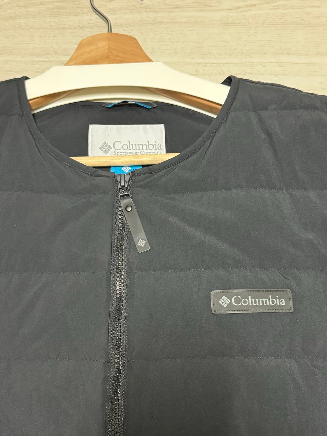 [콜롬비아] 컬럼비아 벨리 투 런 다운 자켓 경량패딩 블랙 상품이미지8