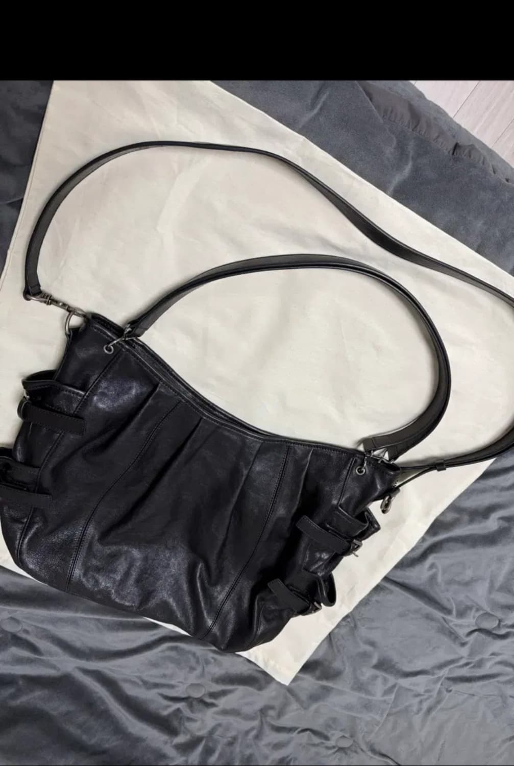 벨리에 달스톤 레더백 상품이미지4