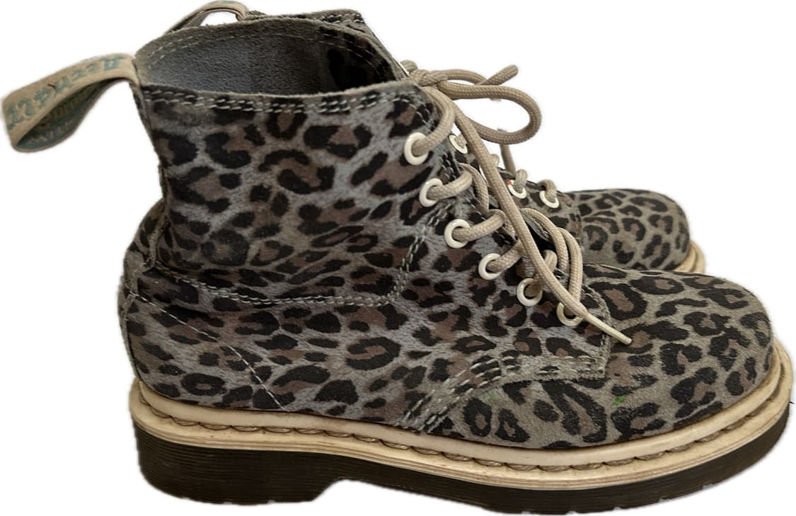 닥터마틴 12187 6홀 상품이미지2