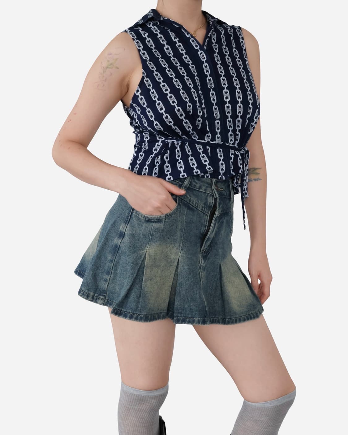 CELINE Chain Pattern Sleeveless Blouse 상품이미지1