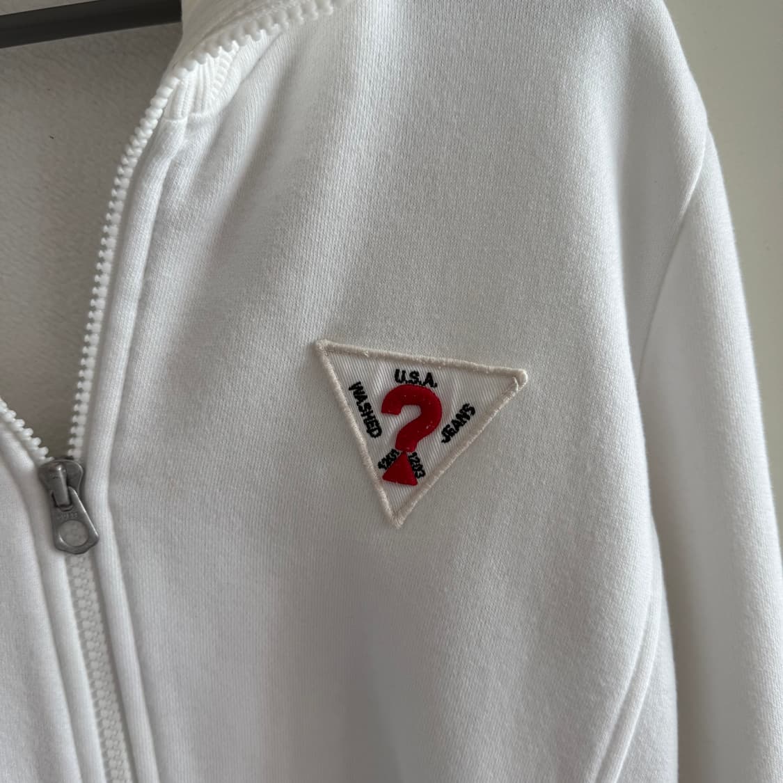 게스 화이트 집업 S 상품이미지2