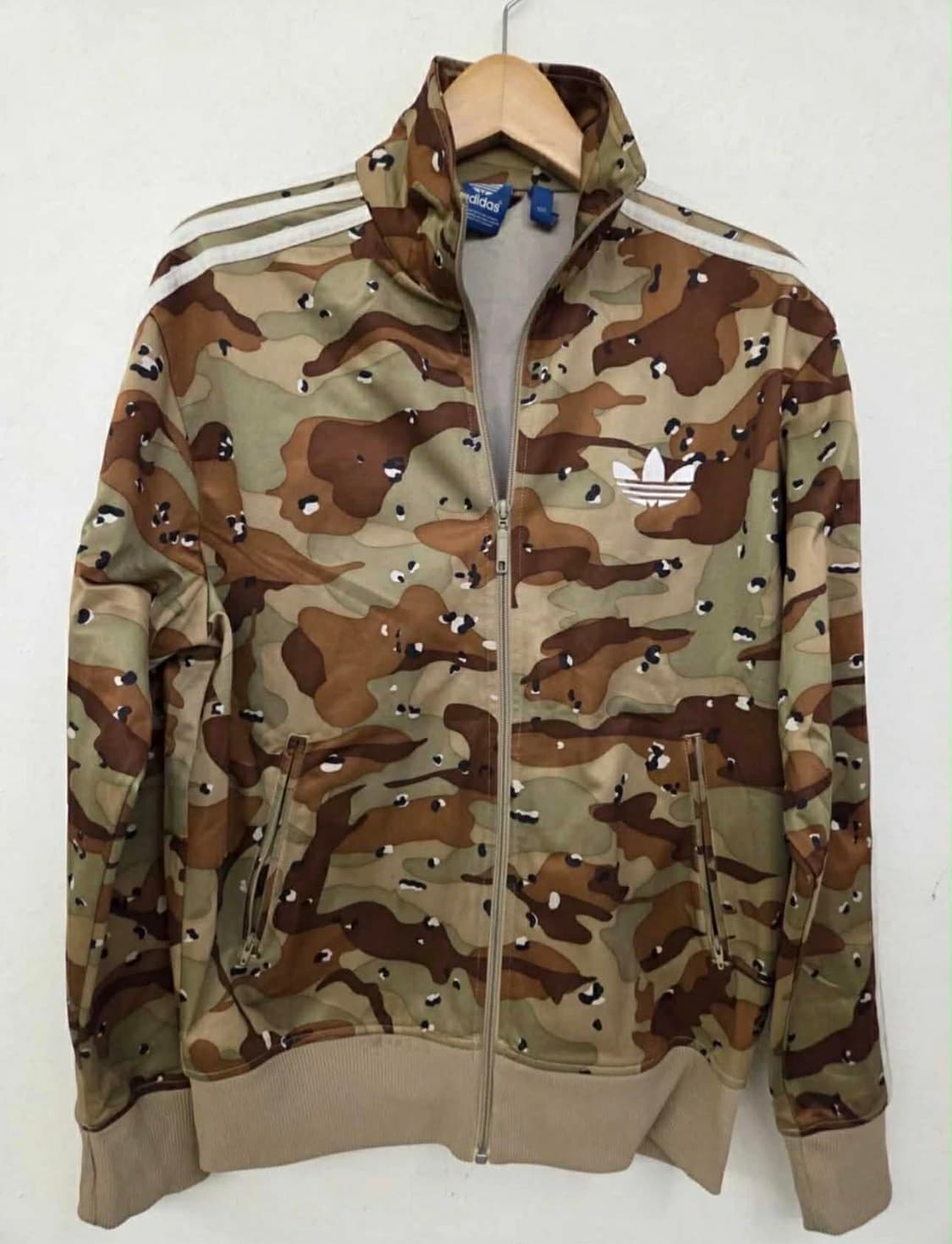 아디다스 파이어버드 카모 트랙탑 져지 상품이미지1