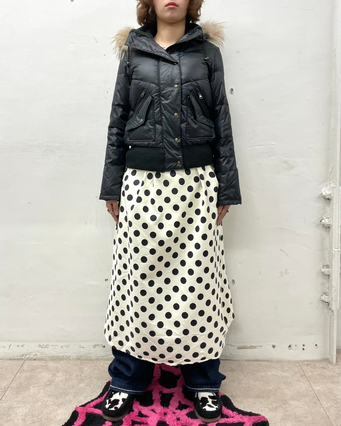 Glossy black cropped padded coat  상품이미지4