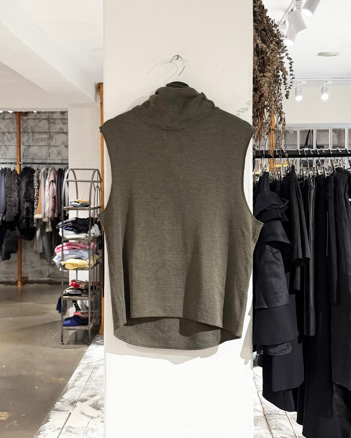 엔지니어드 가먼츠 카키 후드 니트 베스트 상품이미지1