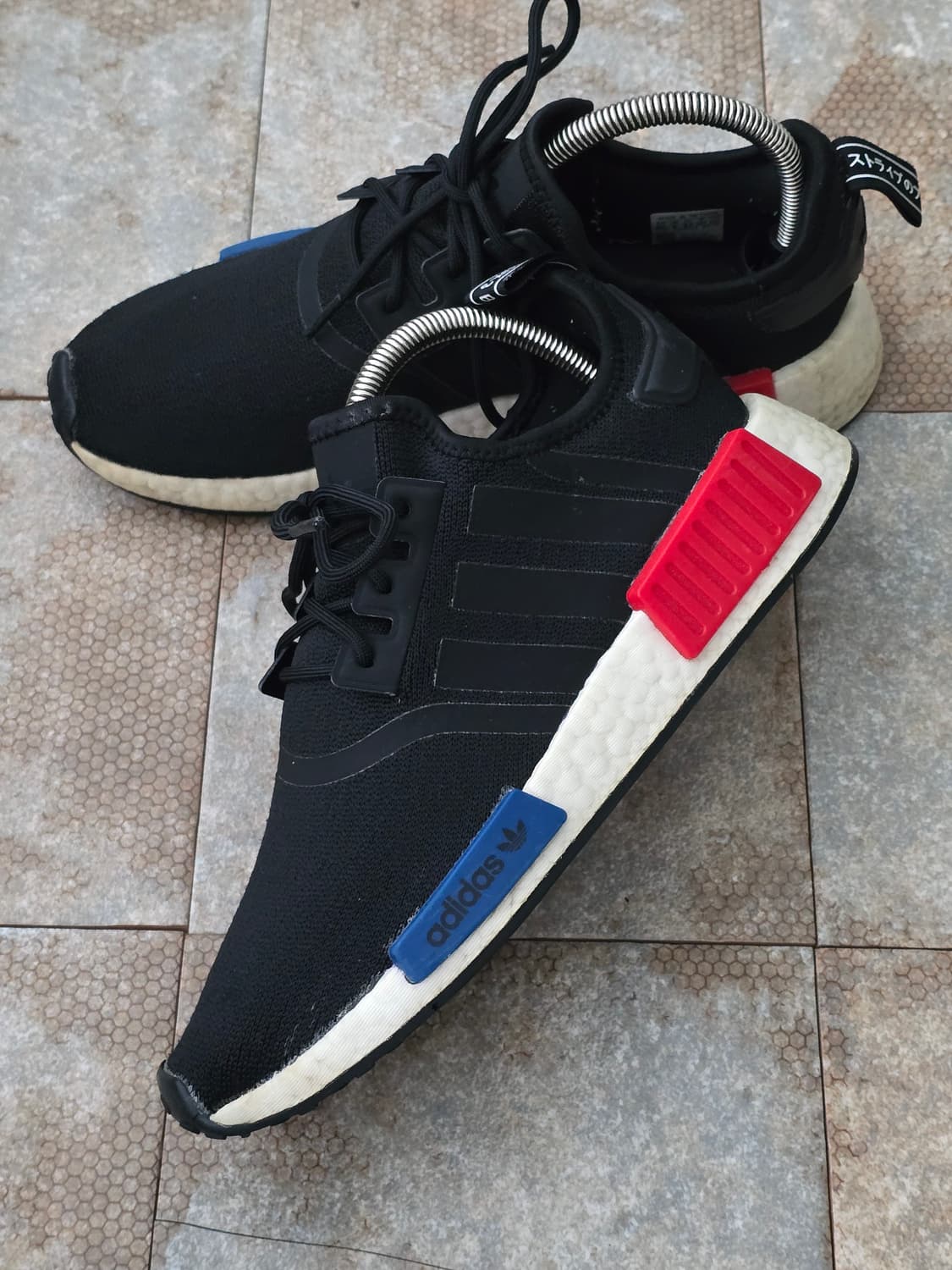 (265)아디다스 nmd r1 코어 블랙 상품이미지3