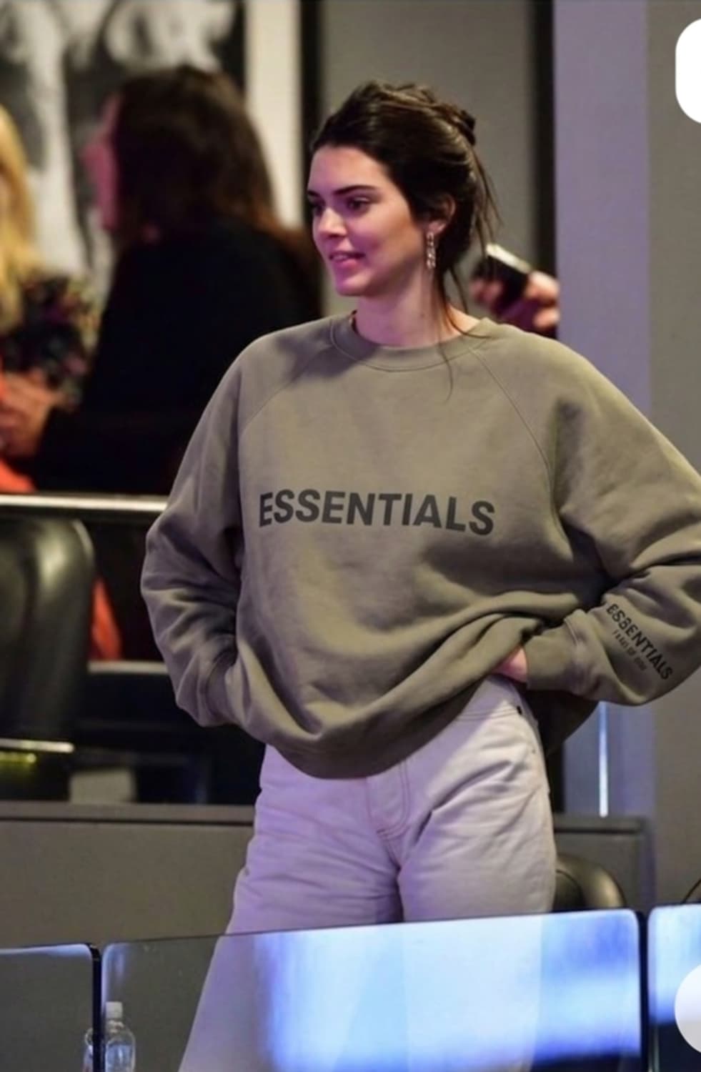 피어오브갓 에센셜 시멘트 3D 실리콘 아플리케 크루넥 L (105) 상품이미지1