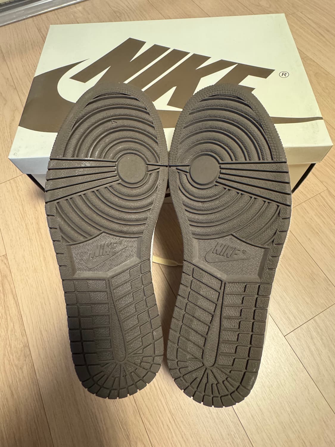 280 스캇x조던 리버스모카 상품이미지5