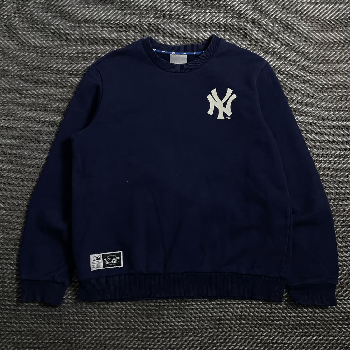 MLB 뉴욕 양키스 빅로고 맨투맨 네이비y 4377 상품이미지3