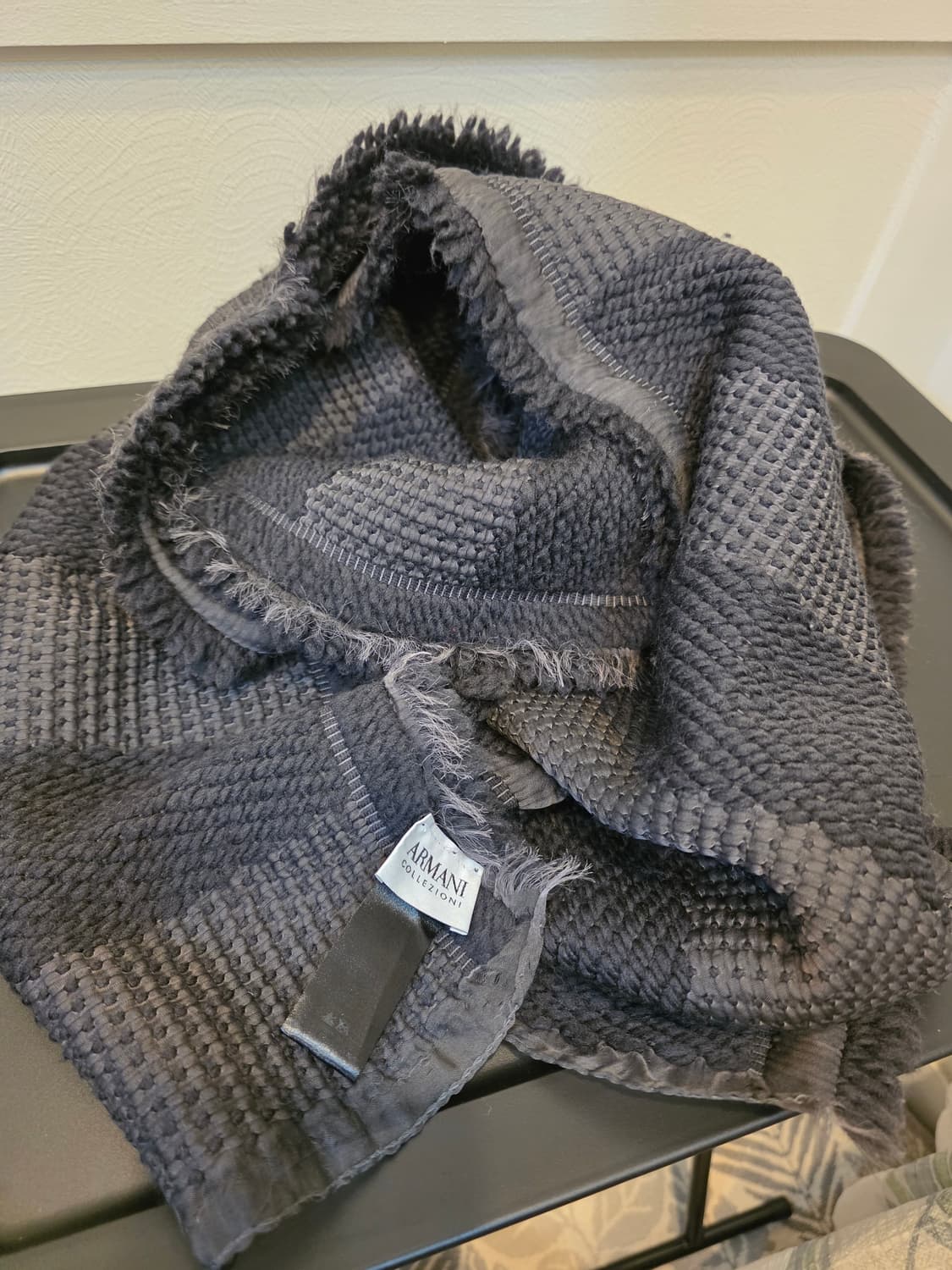 아르마니 콜레지오니  투톤 그레이  머플러 상품이미지3