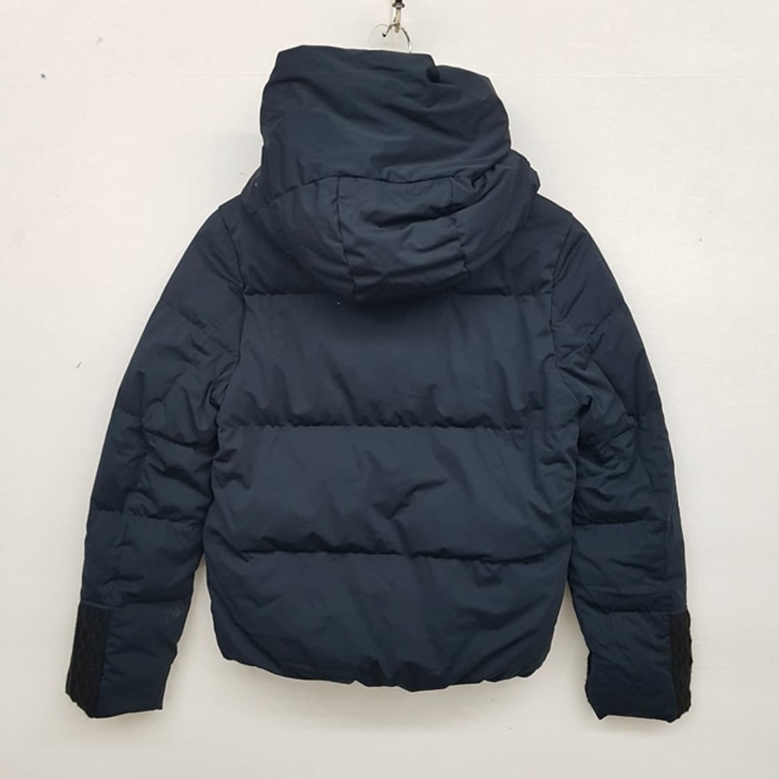 YOSOOU Dual Flex 다운 패딩 크롭 점퍼 네이비 상품이미지2