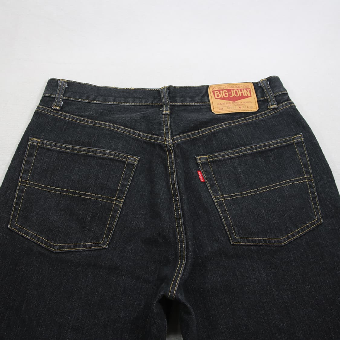 (착용컷) BIG JOHN SP102 데님 팬츠 (남성용 31.5) 상품이미지8