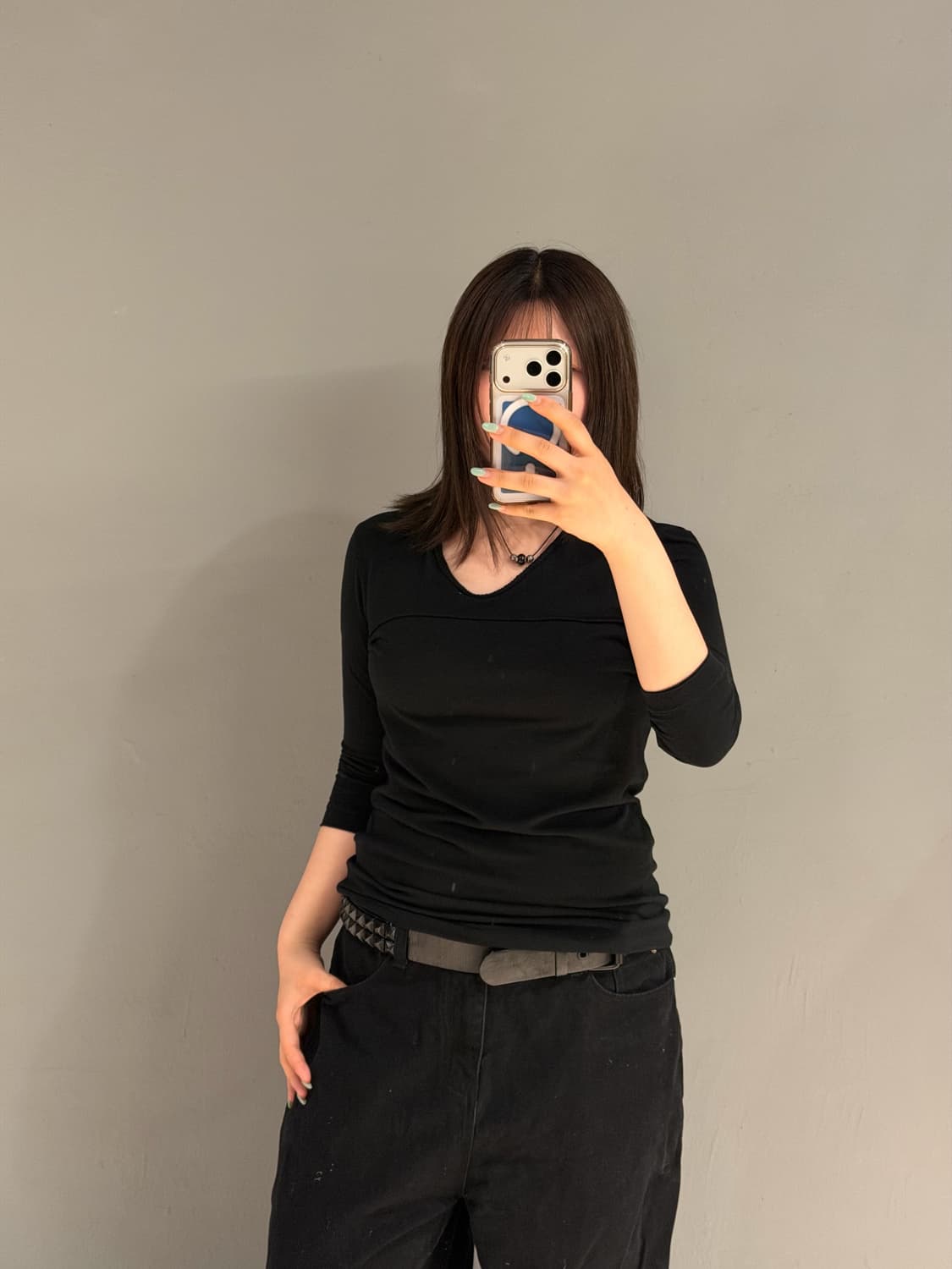 back printing v-neck sleeve top 상품이미지2