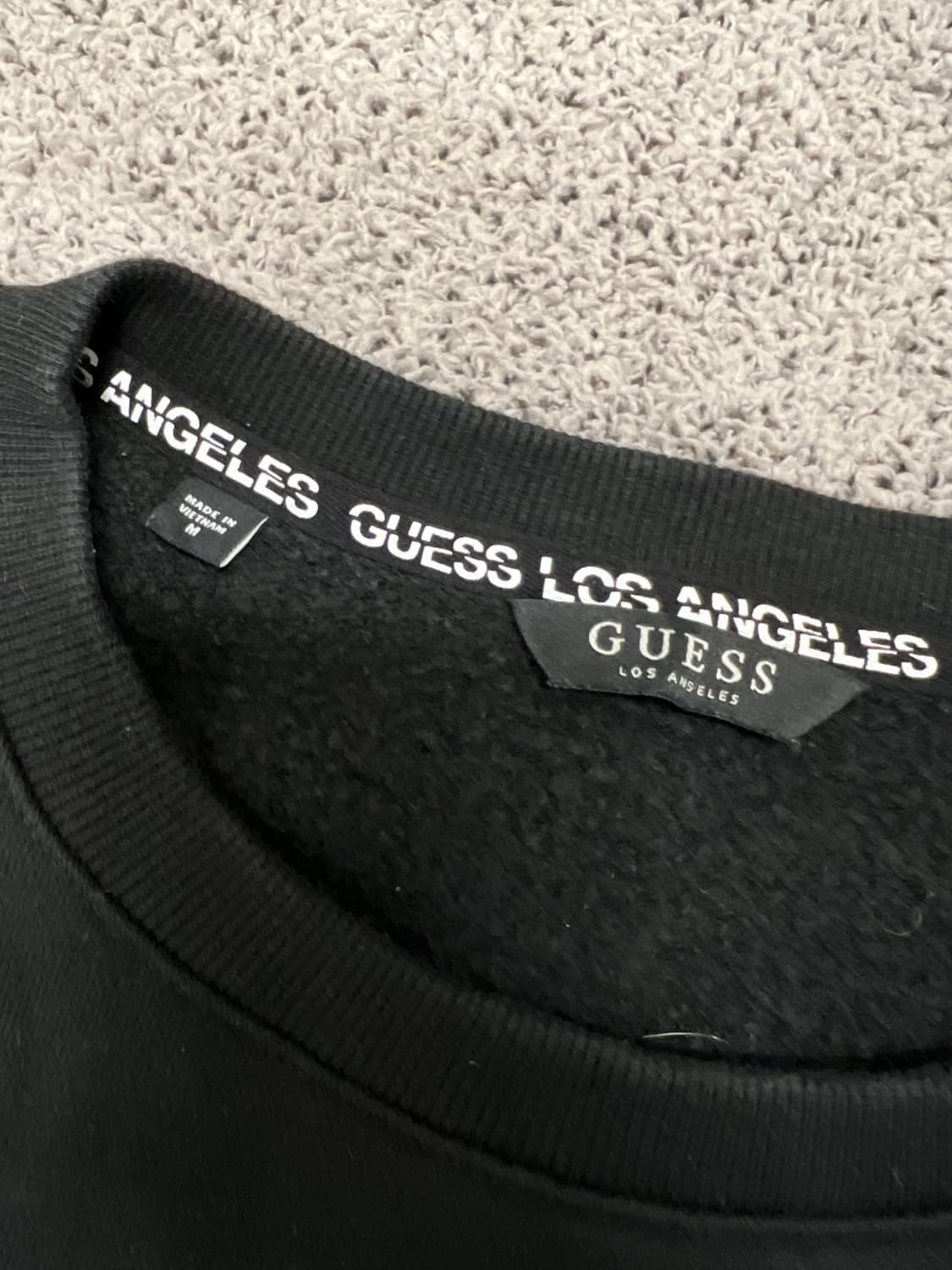 (M) 게스 로고 프린팅 기모 맨투맨 상품이미지3