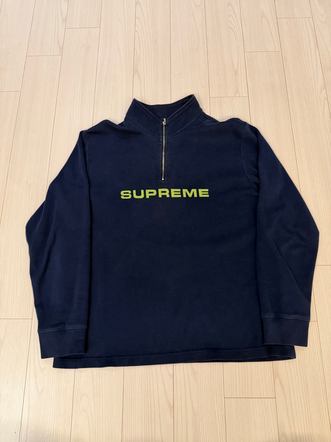 슈프림 자카드 하프 집업 상품이미지1