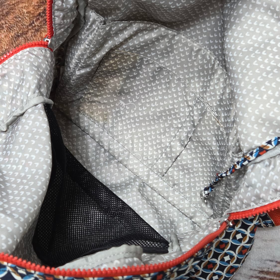 키플링 유니크 패턴 오렌지 포인트 백팩 상품이미지7