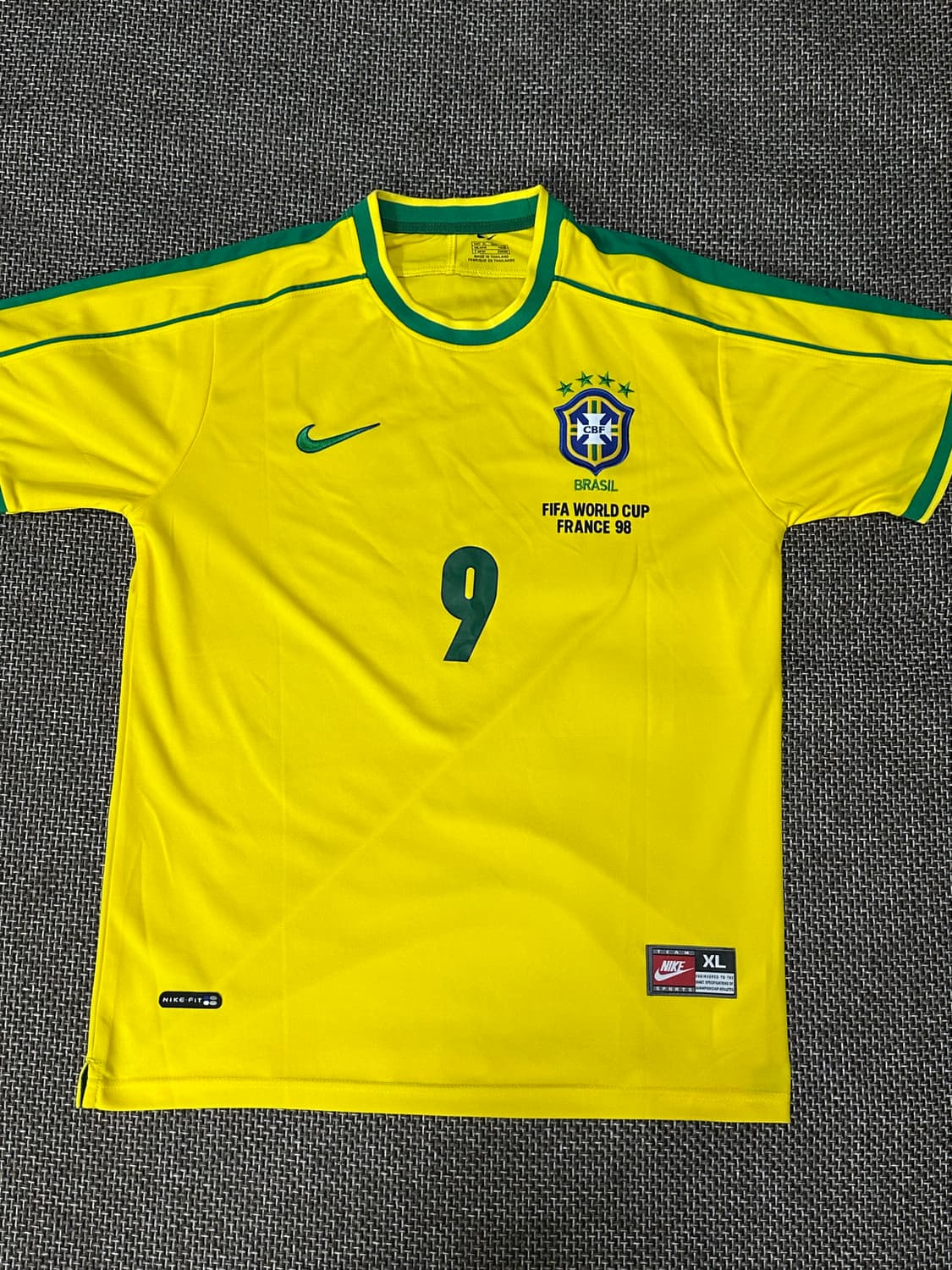 나이키 브라질 98월드컵 유니폼 호나우두 마킹 상품이미지2