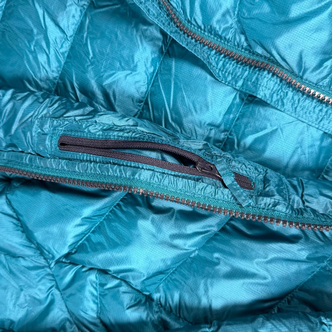 엘엘빈 구스다운 경량 패딩 자켓 상품이미지3