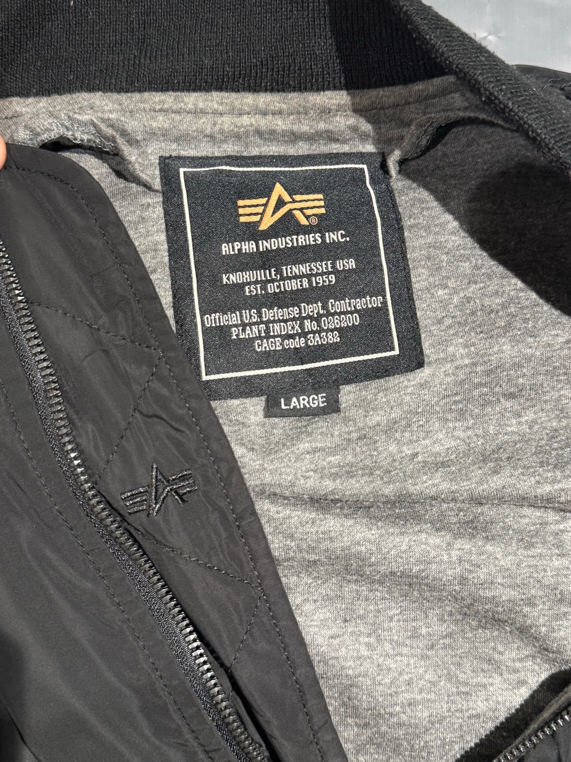 알파인더스트리 블랙 Ma-1 블루종 자켓 상품이미지4