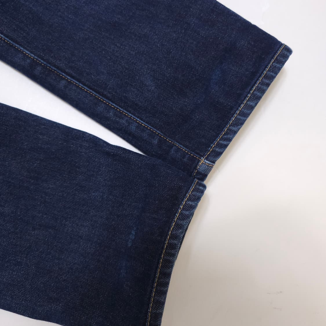 톰포드 딥블루 데님 팬츠 상품이미지9