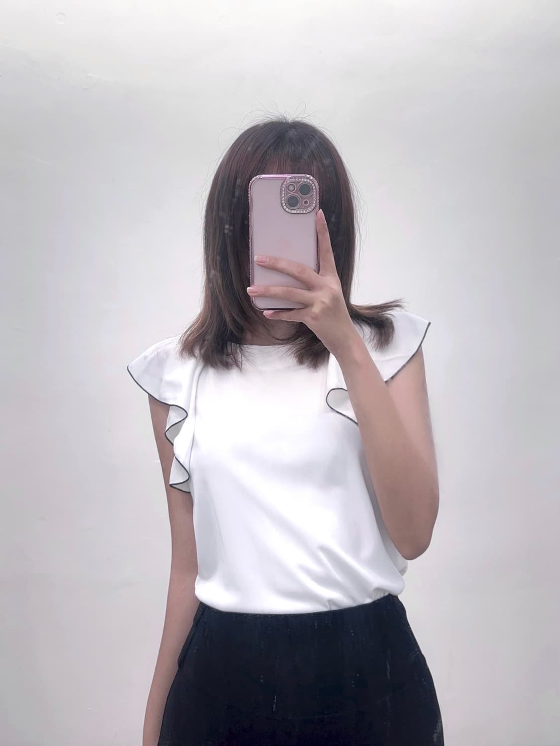 Cecil Mcbee 세실맥비 화이트 프릴 블라우스 (착샷o) 상품이미지4