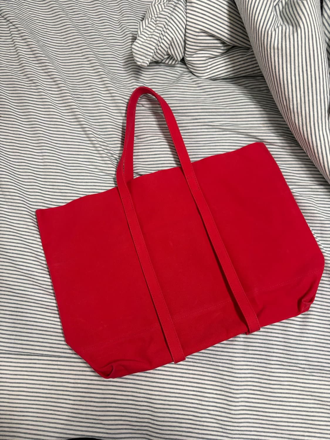 아미아칼바 토트백 레드 M 상품이미지1