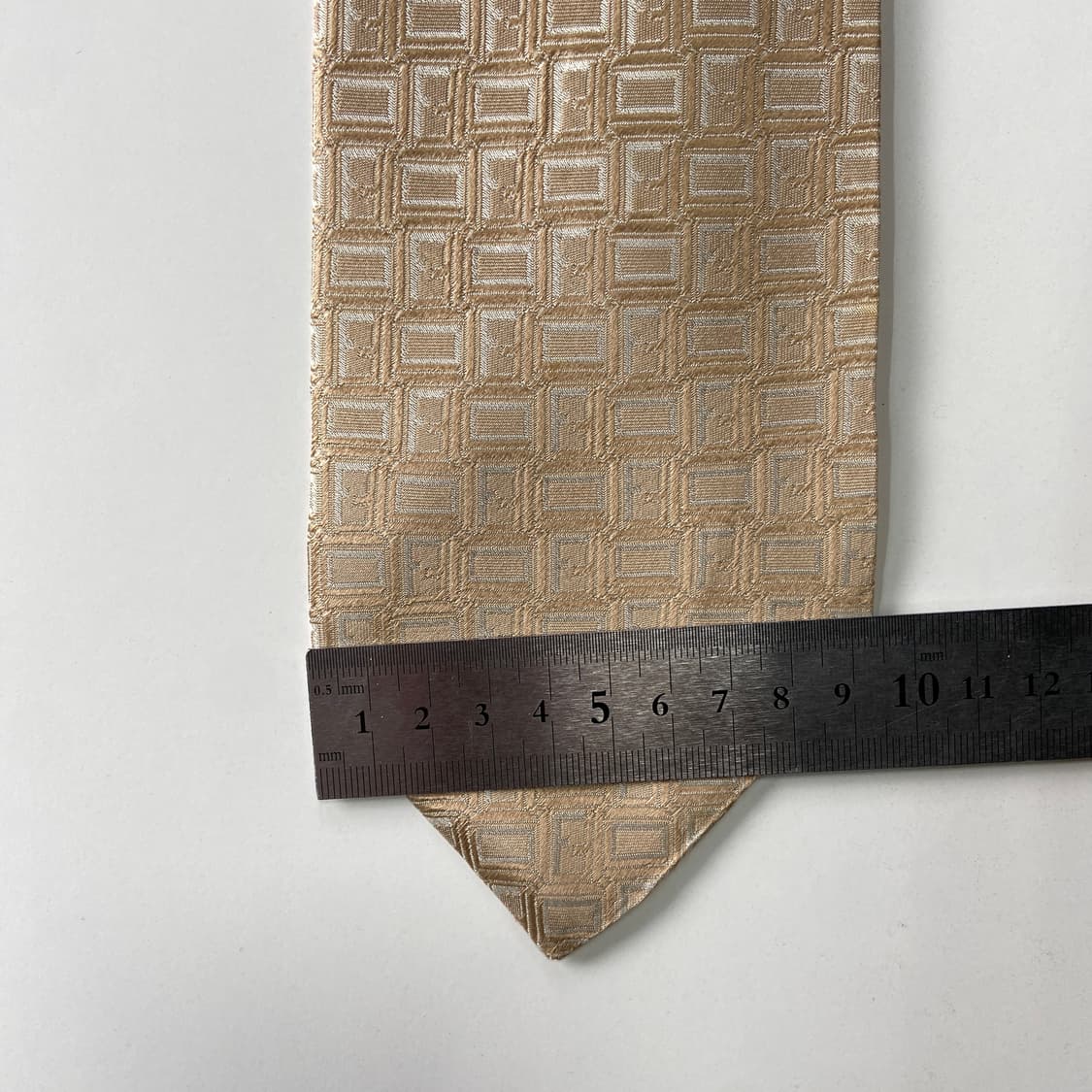 펜디(FENDI) 모노그램 정품 명품넥타이 상품이미지8