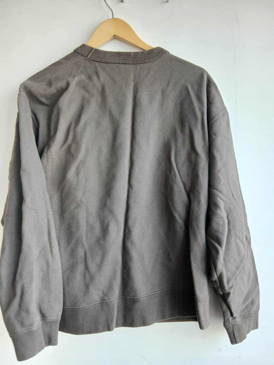 Uniform experiment sweatshirt 상품이미지2