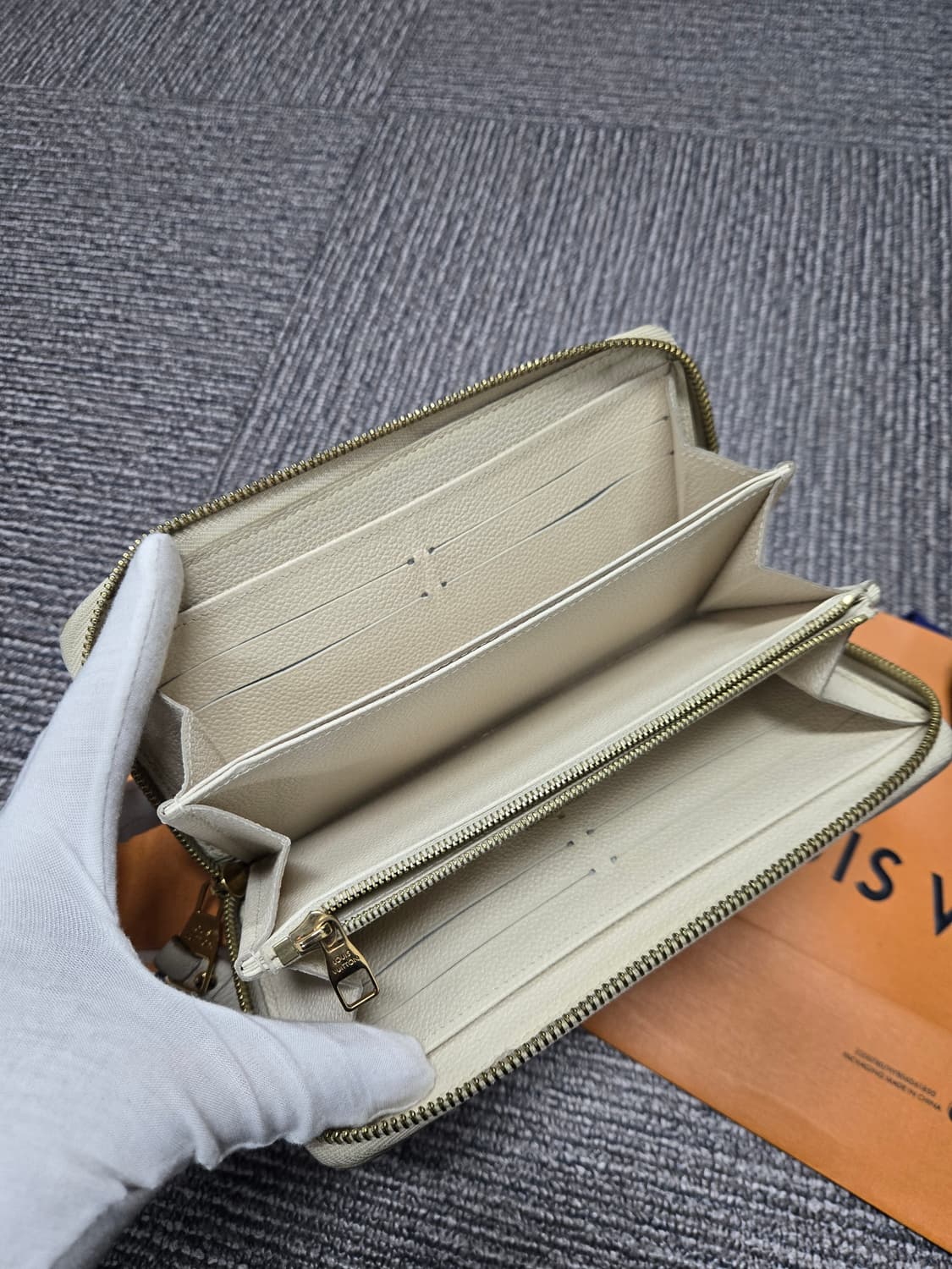 [특가][정품] 루이비통 앙프레뜨 지피월릿 장지갑 상품이미지6