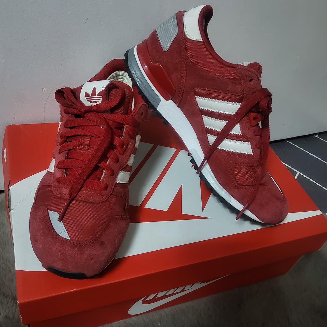 아디다스 zx700 운동화 스니커즈 남자 여자 235 상품이미지1