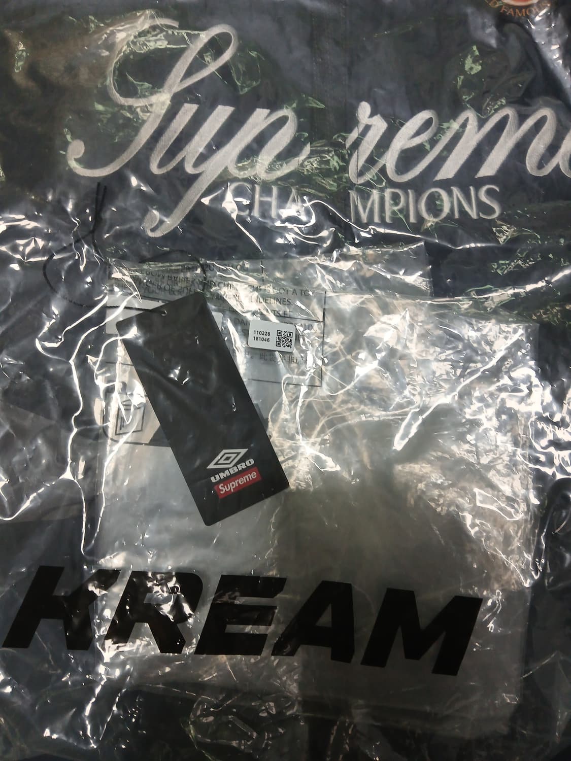 슈프림X엄브로 트랙자켓 상품이미지3