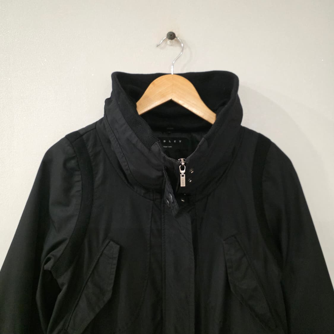 시슬리 블랙 여성 코트 상품이미지3