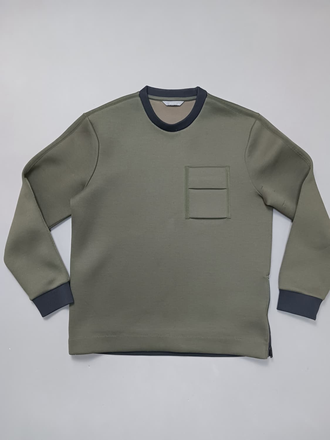 [100] 지오지아 카키 네오브랜 맨투맨 스웨트셔츠 상품이미지1